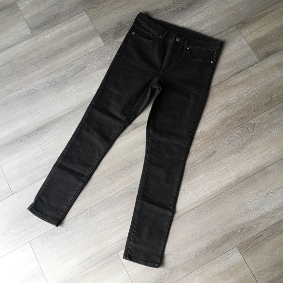 Levi's Women's W30 L30 Shaping Mid Rise Skinny Jeans Black Denim Style #19626 - Picture 3 of 10